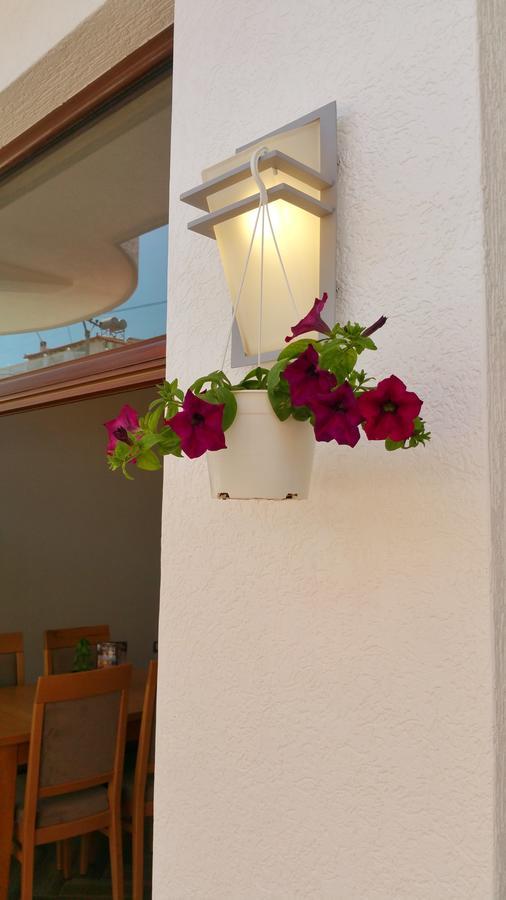 Hotel Family Haruni Ksamil